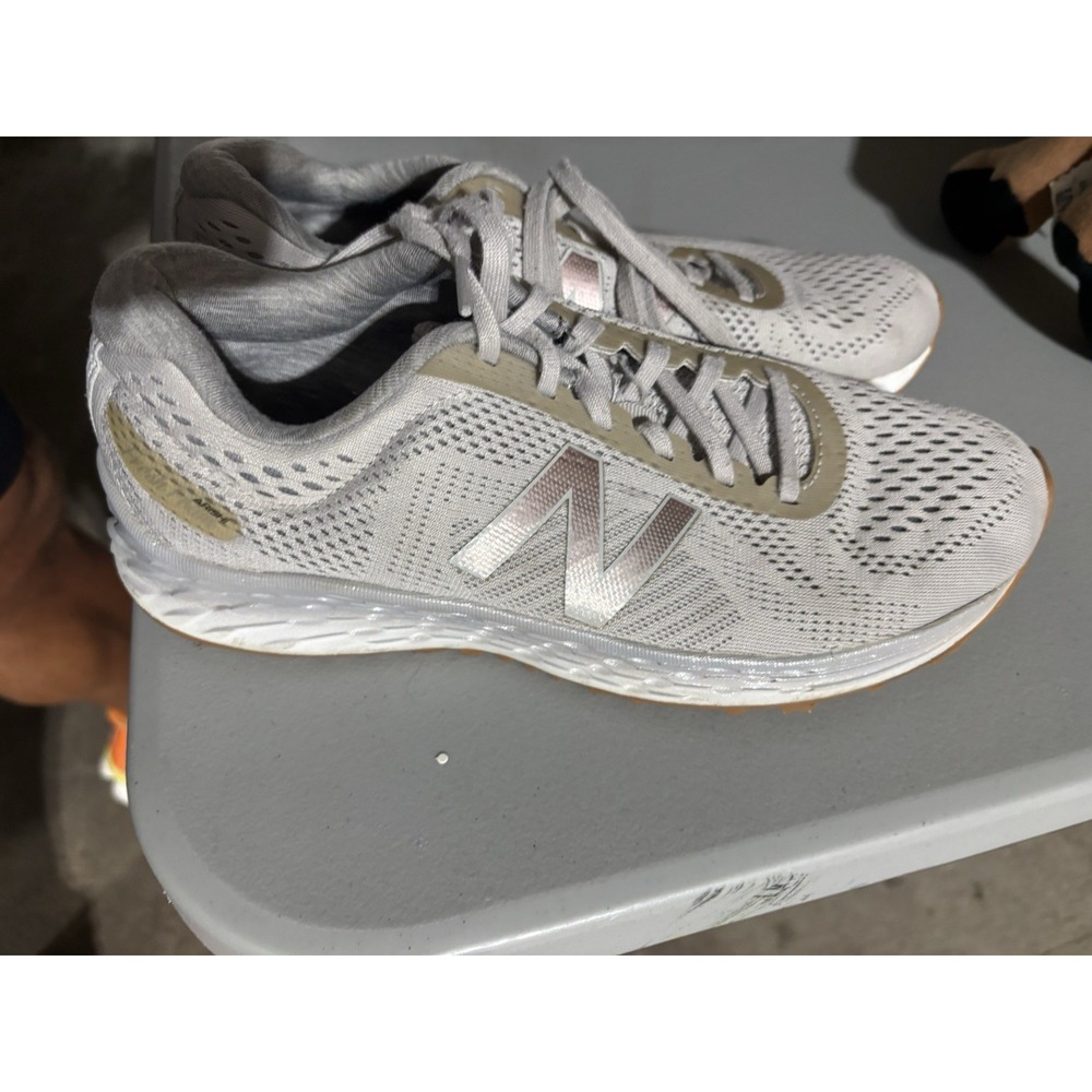 New Balance Fresh Foam Arishi Women's Marathon Shoes WARISL01 Sz 10
